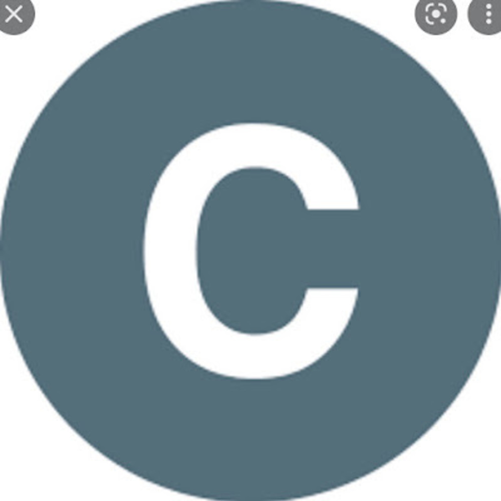 Meet your Posher, Caroline